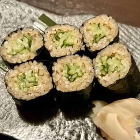 かっぱ巻き（Cucumber roll）｜泡瀬で寿司・うな重のテイクアウト・デリバリーなら和酒房 山本